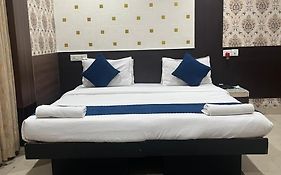 Hotel Miland Palace